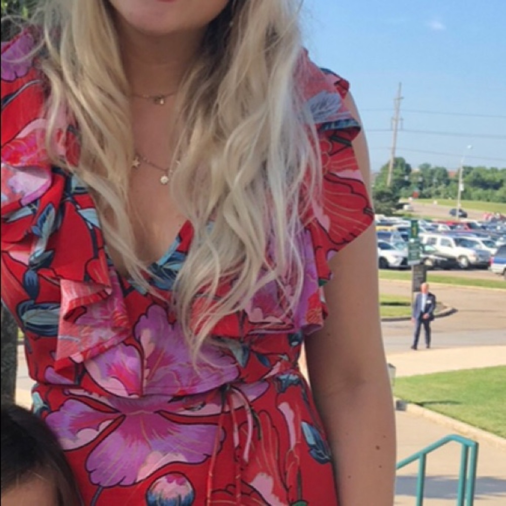 &otherstories stunning red floral wrap dress! US6